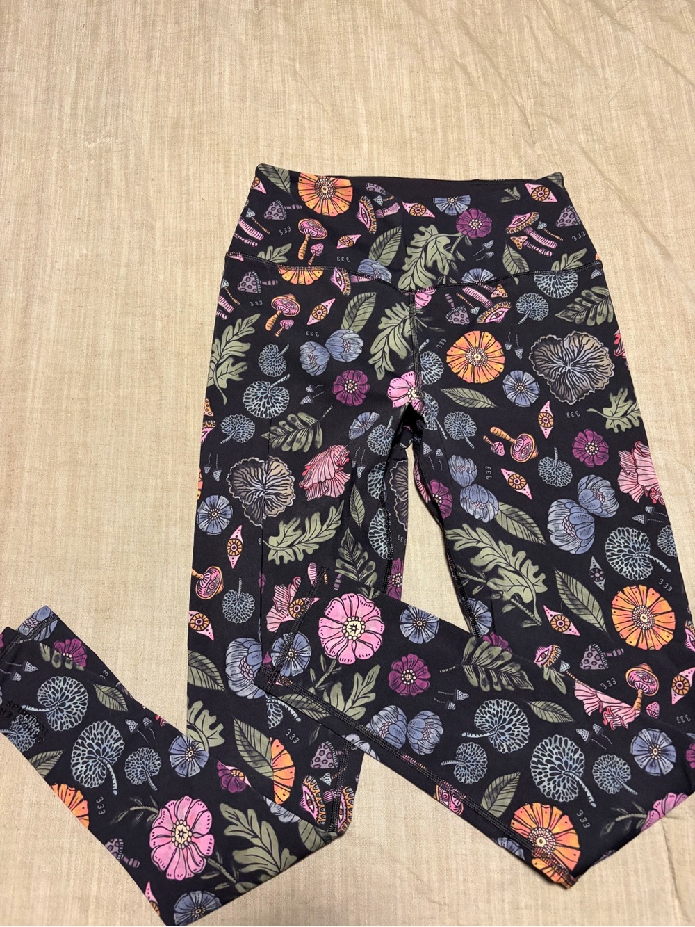 Spiritual Gangster Black Floral Print Womens Leggings